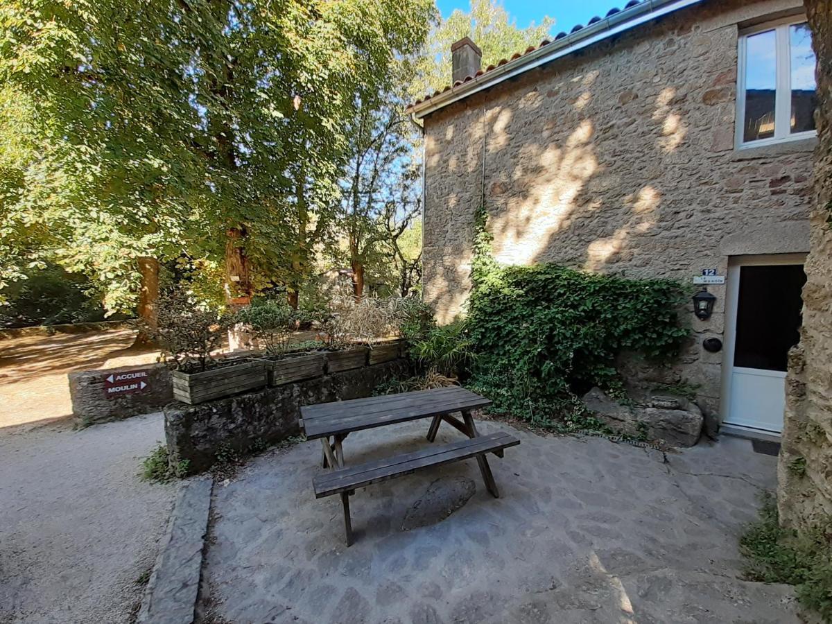 Village De Gites Du Moulin Neuf Getigne Exterior photo
