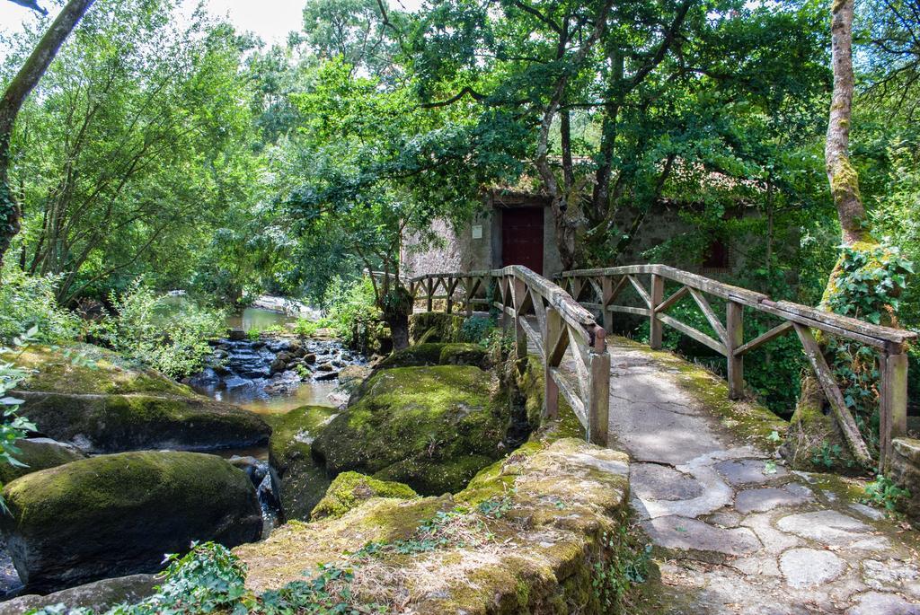 Village De Gites Du Moulin Neuf Getigne Exterior photo